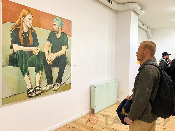«Будь физкультурницей!»: одесская галерея учит заботиться о себе