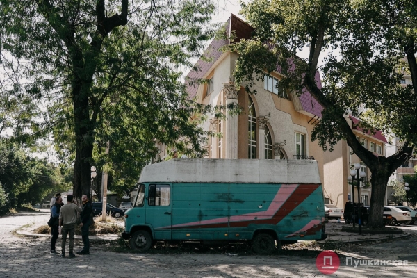 Нетуристическая Одесса, часть 1: смесь времен на окраине Молдаванки. Фоторепортаж