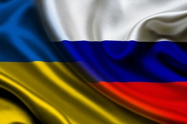 
Выстрел в обе ноги и обе руки. Чем чревато для Украины полное прекращение торговых отношений с Россией 
