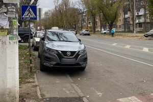 С фантазией все в порядке: свежая фотоподборка наглых водителей в Одессе