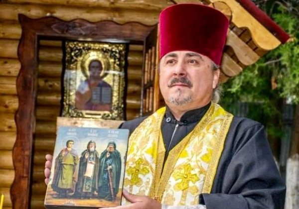 Российские оккупанты взяли в плен священника из Одессы