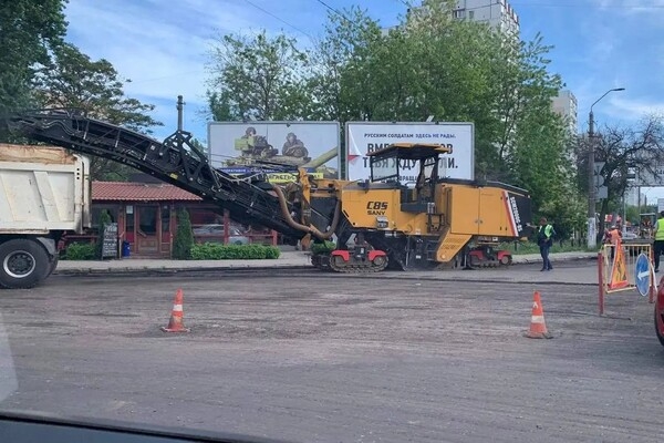 В Одессе стартовал cезон ремонт дорог: начали с турбокольца на Заболотного