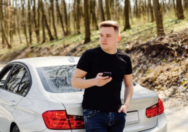 В Украине ограничили использование букв Z и V на номерах авто