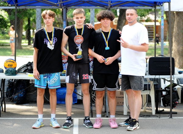 Баскетбол. В Одесі відбувся фінал чемпіонату області з баскетболу 3х3