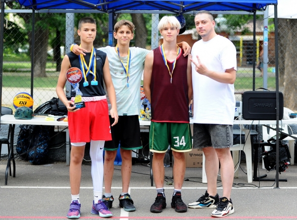 Баскетбол. В Одесі відбувся фінал чемпіонату області з баскетболу 3х3
