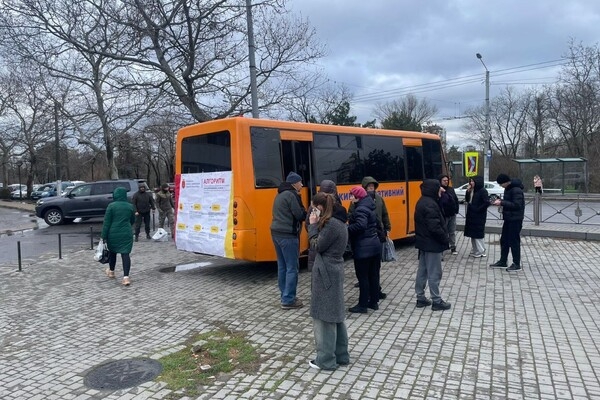В результате последней ракетной атаки Одессы пострадали 300 квартир и Дворец спорта: ранения получили десять человек