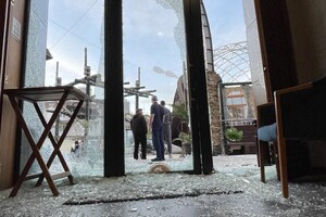 Оккупанты ударили баллистикой по Одессе: пострадали 29 человек, четверо погибли (обновляется)