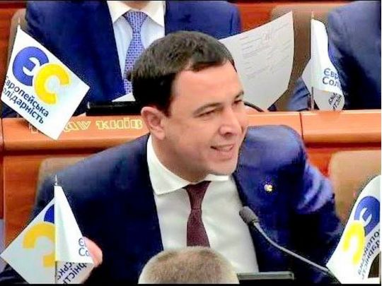 Черговий скандал у Порошенка: у родини голови фракції у Київраді знайшли купу елітної нерухомості, а в друзів — комунальні об’єкти — Bihus.Info