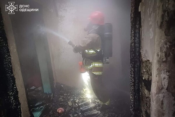 Сгорел из-за курения: в Одесской области во время пожара погиб мужчина