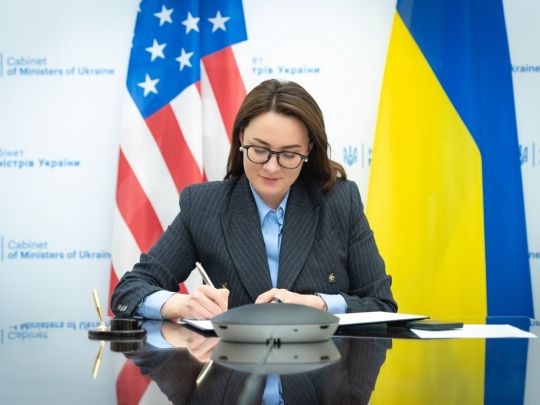 Україна та США підписали меморандум щодо угоди та корисних копалин: що далі