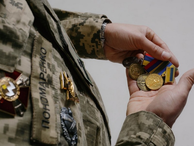 «Велика частина мого успіху на полі бою, що я ніколи не виконував наказ прямолінійно», — Герой України Сергій Пономаренко